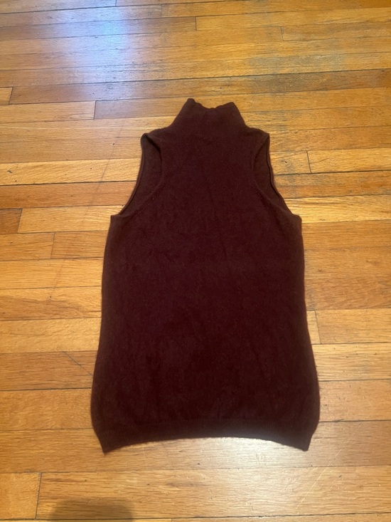 NAADAM Super Fine Cashmere Sleeveless Turtleneck Tank in Plum, Women’s Small - Picture 11 of 12